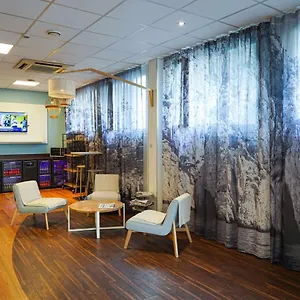 https://ibis-styles-marseille-castellane.fr-provencehotel.com