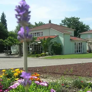 https://fasthotel-avignon-nord-le-pontet.fr-provencehotel.com