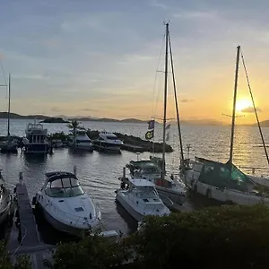  Aparthotel Sapphire Village