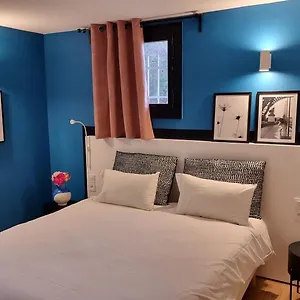 https://kyriad-marseille-les-pennes-mirabeau-aeroport-13170.fr-provencehotel.com